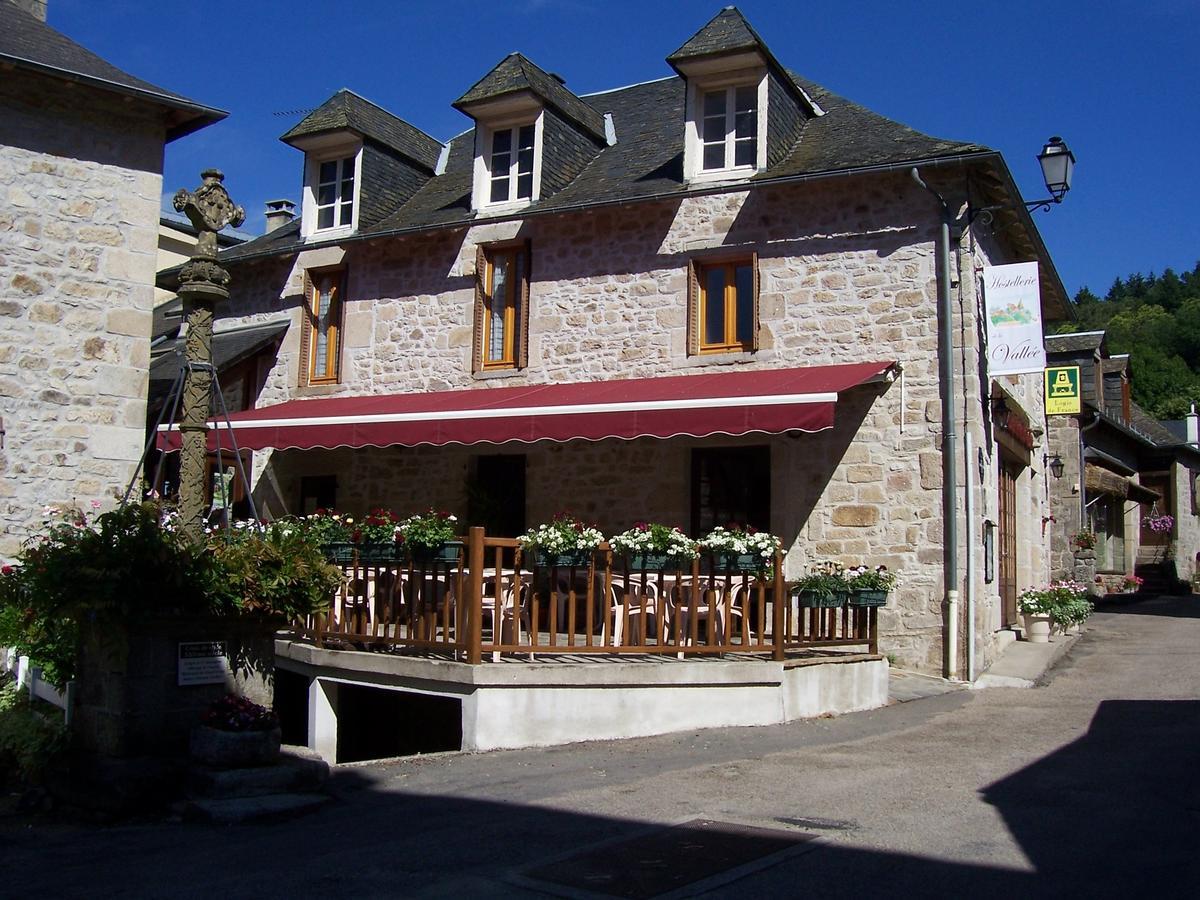L'Hostellerie De La Vallee Gimel-les-Cascades Exterior foto